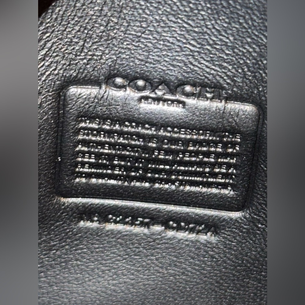 Coach Bandit crossbody black- Like New - Picture 15 of 16